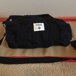 Vs pink duffle bag